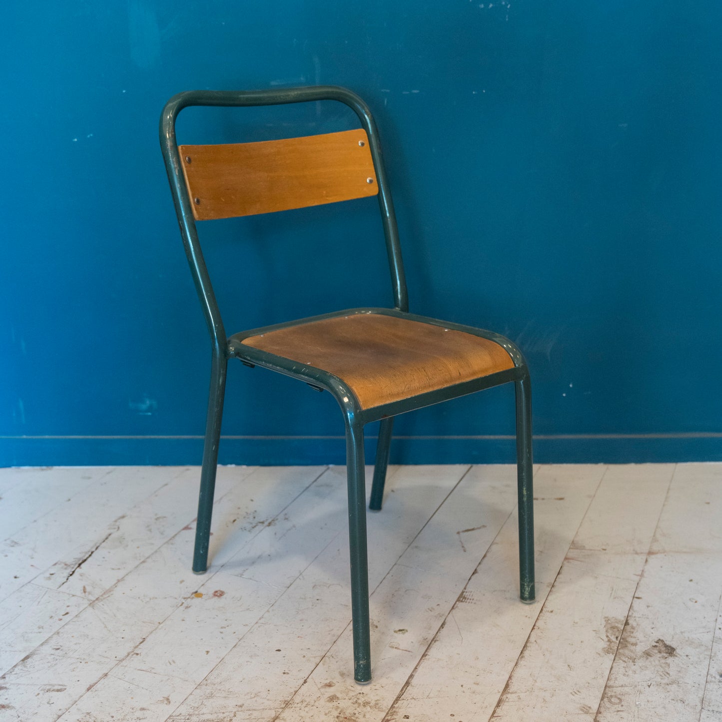 Sedia Scolastica Vintage Industriale – Francia Anni ’50/’60 in Legno e Metallo