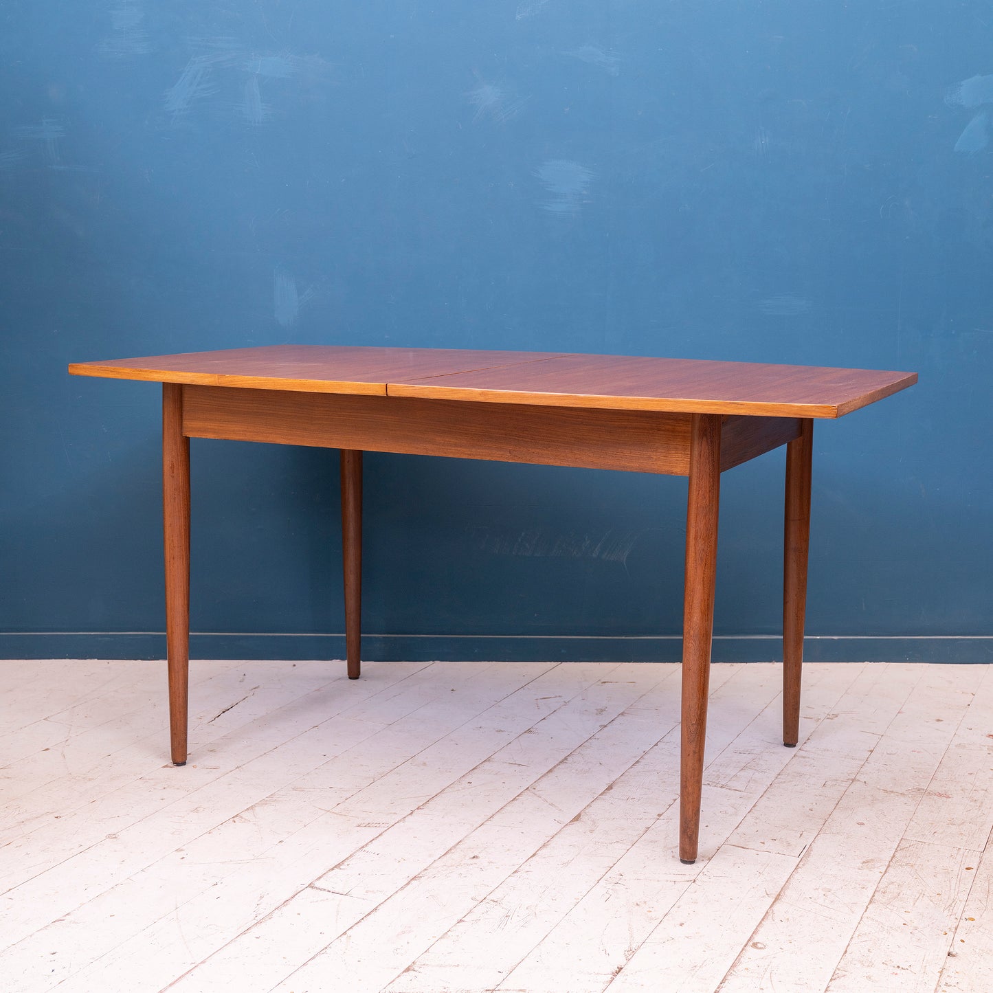 Tavolo allungabile in stile scandinavo in teak, anni '60